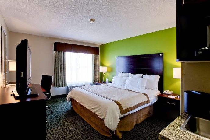 Imagen de la habitación del Hotel Staybridge Suites Cedar Rapids North. Foto 6
