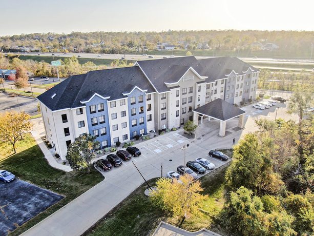 Imagen general del Hotel Staybridge Suites Cedar Rapids North. Foto 1