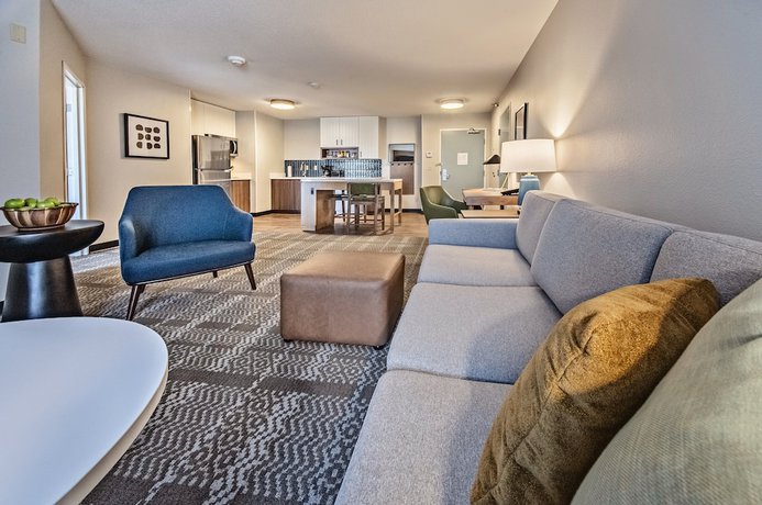 Imagen de la habitación del Hotel Staybridge Suites Cedar Rapids North. Foto 16