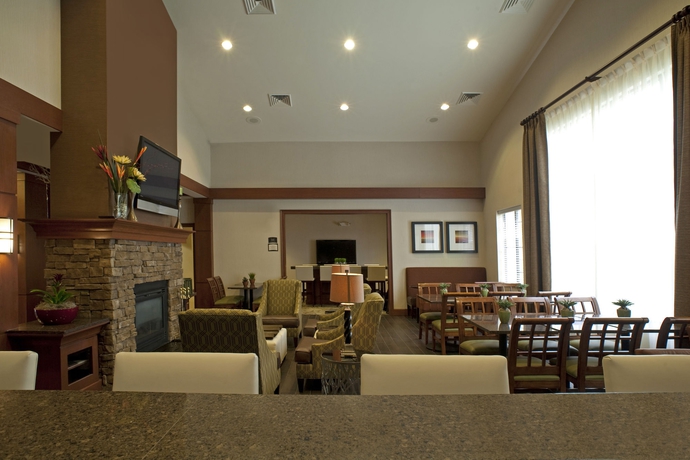 Imagen del bar/restaurante del Hotel Staybridge Suites Chantilly - Dulles Airport, An Ihg. Foto 5