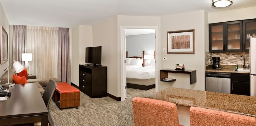 Imagen de la habitación del Hotel Staybridge Suites Charlotte Ballantyne, An Ihg. Foto 8