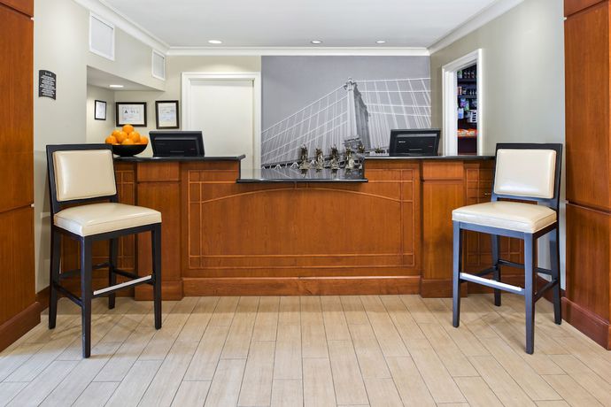 Imagen de los interiores del Hotel Staybridge Suites Charlotte Ballantyne, An Ihg. Foto 19
