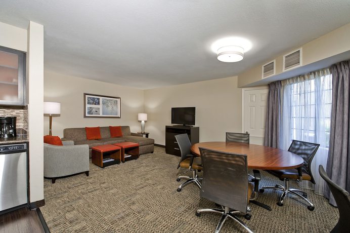 Imagen de la habitación del Hotel Staybridge Suites Charlotte Ballantyne, An Ihg. Foto 12