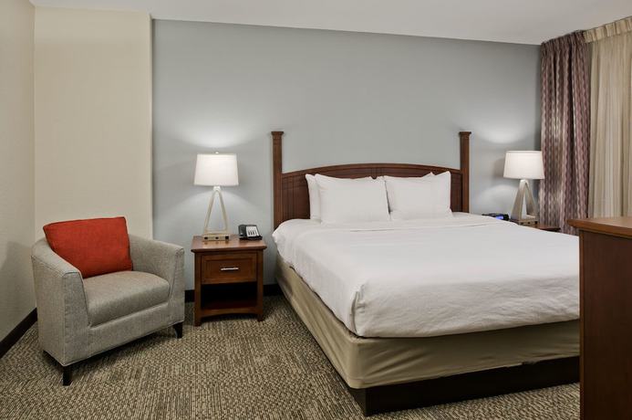 Imagen de la habitación del Hotel Staybridge Suites Charlotte Ballantyne, An Ihg. Foto 17