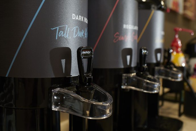 Imagen del bar/restaurante del Hotel Staybridge Suites Columbus - Worthington. Foto 2