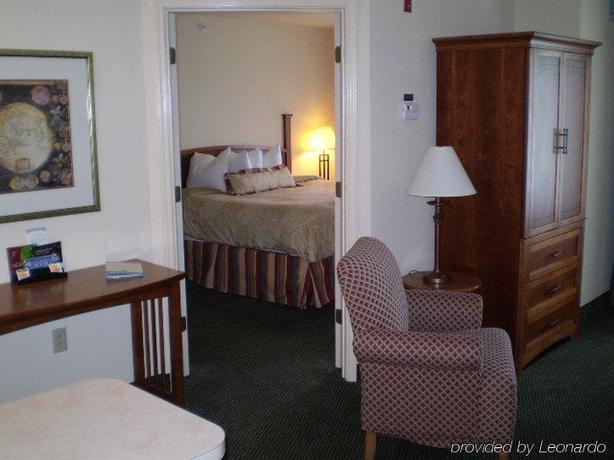 Imagen de la habitación del Hotel Staybridge Suites Corning. Foto 11