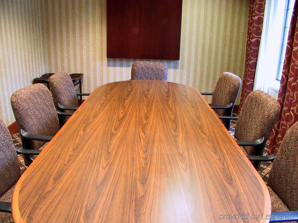 Imagen de la habitación del Hotel Staybridge Suites Corning. Foto 13