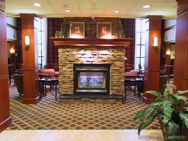 Imagen de los interiores del Hotel Staybridge Suites Corning. Foto 16