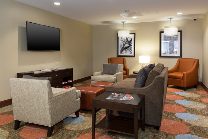 Imagen de los interiores del Hotel Staybridge Suites Corona South, An Ihg. Foto 17