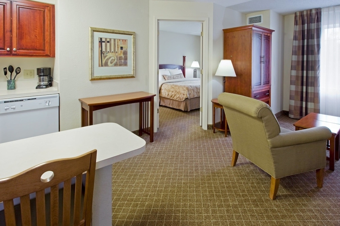 Imagen de la habitación del Hotel Staybridge Suites Cranbury - South Brunswick. Foto 9