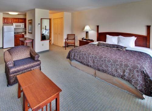 Imagen de la habitación del Hotel Staybridge Suites Davenport. Foto 4