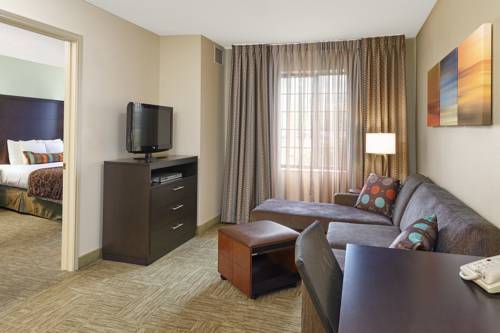 Imagen de la habitación del Hotel Staybridge Suites Davenport. Foto 7