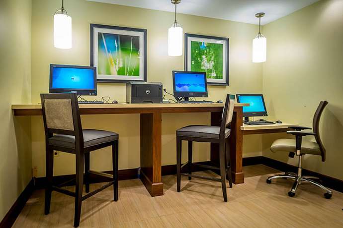 Imagen de los interiores del Hotel Staybridge Suites Dearborn Mi, An Ihg. Foto 16