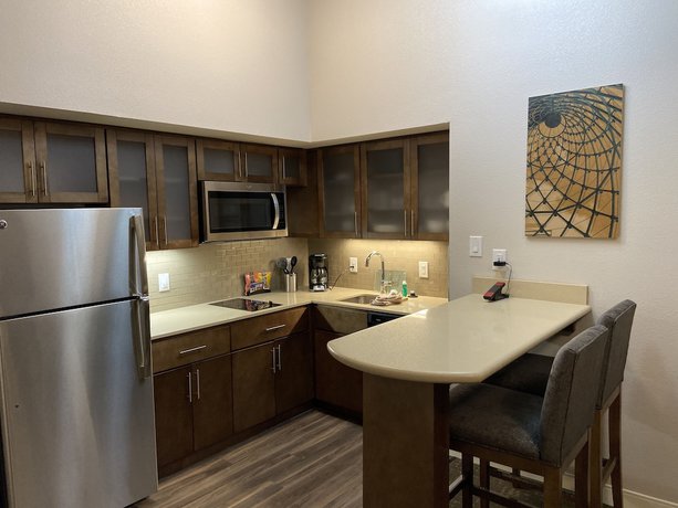 Imagen de la habitación del Hotel Staybridge Suites Denton, an IHG. Foto 10