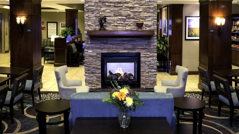 Imagen de los interiores del Hotel Staybridge Suites Denver International Airport, An Ihg. Foto 11