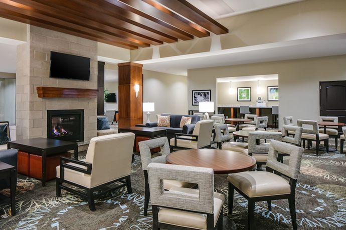 Imagen de los interiores del Hotel Staybridge Suites Des Moines Downtown, an IHG. Foto 15