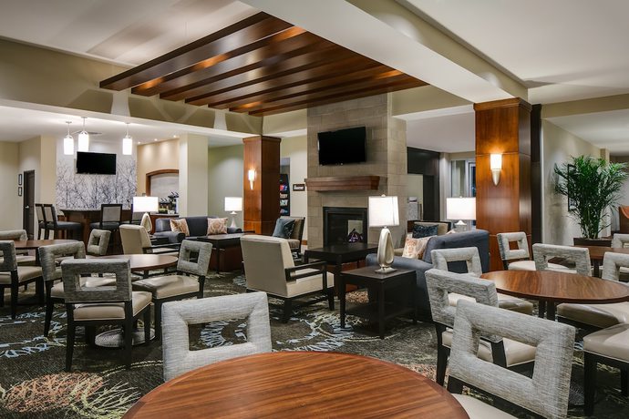 Imagen de los interiores del Hotel Staybridge Suites Des Moines Downtown, an IHG. Foto 16