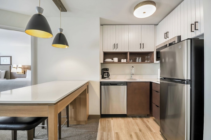 Imagen de la habitación del Hotel Staybridge Suites Detroit North - Royal Oak by IHG. Foto 3
