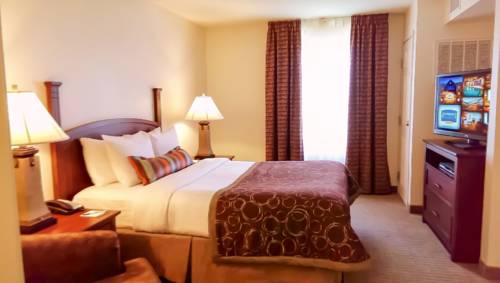 Imagen de la habitación del Hotel Staybridge Suites Detroit Novi, An Ihg. Foto 13