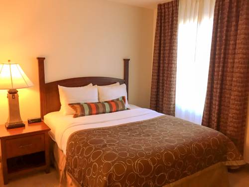 Imagen de la habitación del Hotel Staybridge Suites Detroit Novi, An Ihg. Foto 14