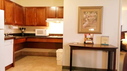 Imagen de la habitación del Hotel Staybridge Suites Detroit Novi, An Ihg. Foto 16