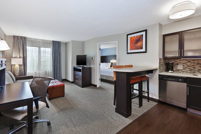 Imagen de la habitación del Hotel Staybridge Suites Detroit-Utica by IHG. Foto 5