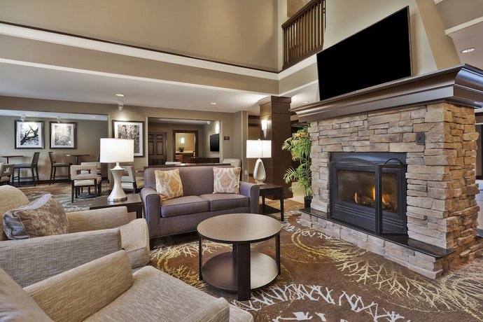 Imagen de los interiores del Hotel Staybridge Suites Detroit-Utica by IHG. Foto 20