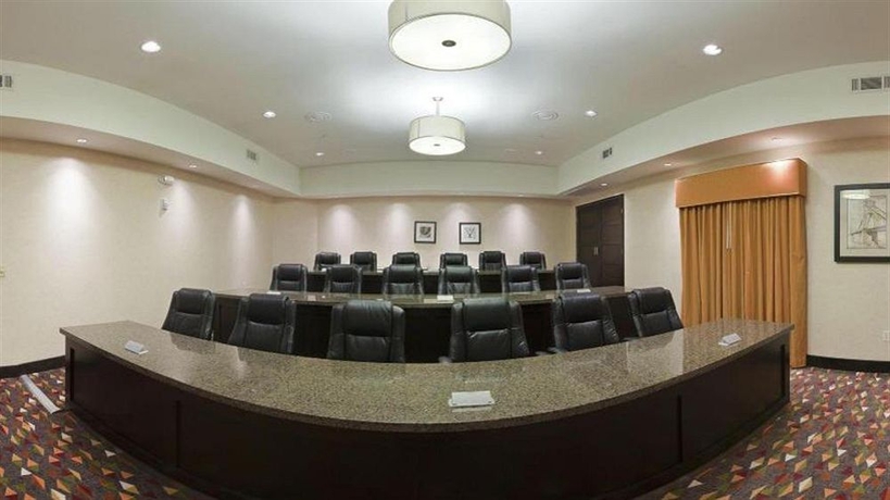 Imagen de los interiores del Hotel Staybridge Suites Dfw Airport North, An Ihg. Foto 14