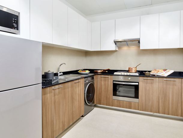 Imagen de la habitación del Hotel Staybridge Suites Doha Lusail. Foto 10