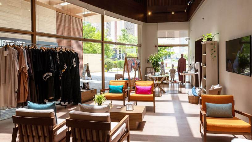 Imagen de los interiores del Hotel Staybridge Suites Doha Lusail. Foto 18