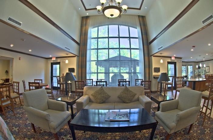 Imagen de los interiores del Hotel Staybridge Suites East Stroudsburg - Poconos. Foto 15