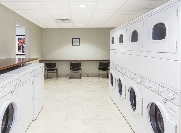 Imagen de los interiores del Hotel Staybridge Suites El Paso Airport, An Ihg. Foto 6