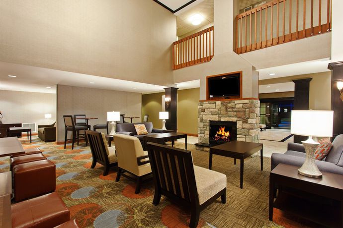 Imagen de los interiores del Hotel Staybridge Suites Fairfield Napa Valley Area, an IHG. Foto 20