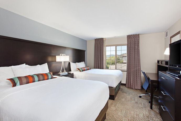 Imagen de la habitación del Hotel Staybridge Suites Fairfield Napa Valley Area, an IHG. Foto 15