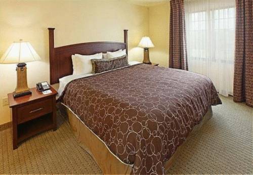 Imagen de la habitación del Hotel Staybridge Suites Fayetteville/univ Of Arkansas, An Ihg. Foto 6