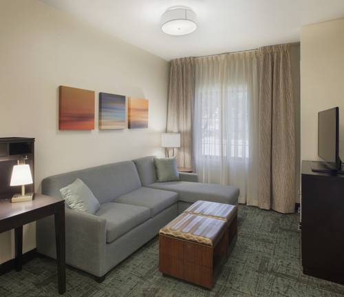 Imagen de la habitación del Hotel Staybridge Suites Fayetteville/univ Of Arkansas, An Ihg. Foto 9