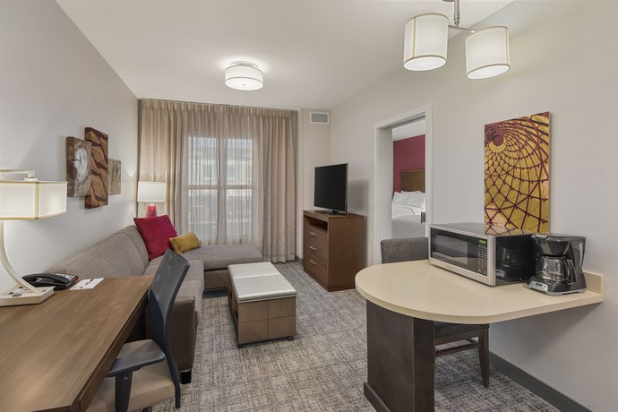Imagen de la habitación del Hotel Staybridge Suites Florence - Civic Center, an IHG. Foto 7