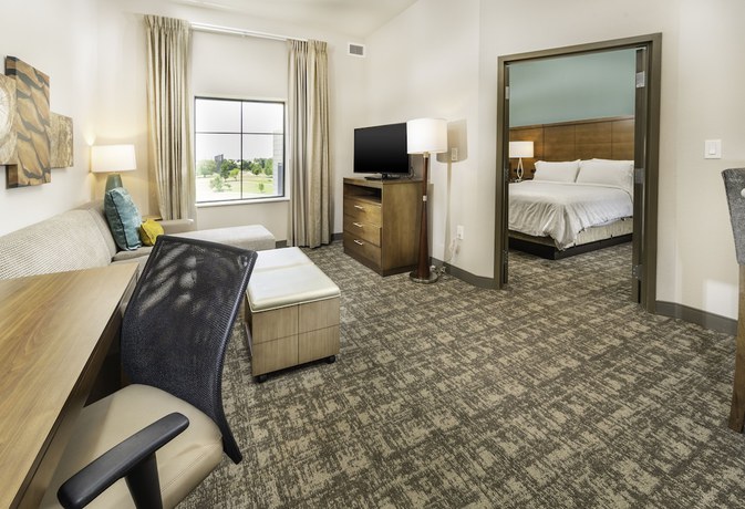 Imagen de la habitación del Hotel Staybridge Suites Florence, an IHG. Foto 18