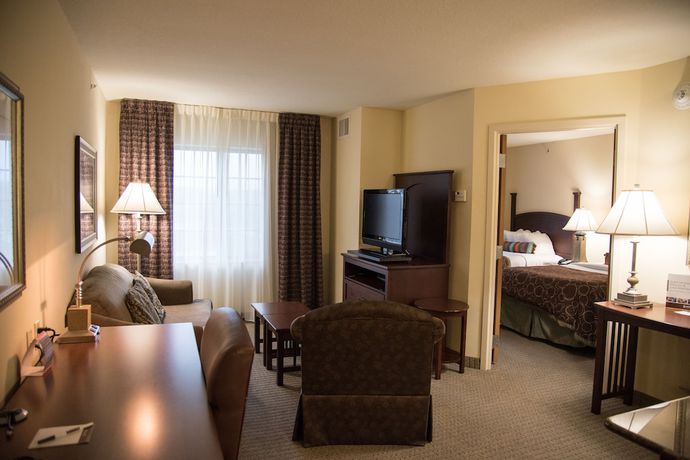 Imagen de la habitación del Hotel Staybridge Suites Fort Wayne, an IHG. Foto 10