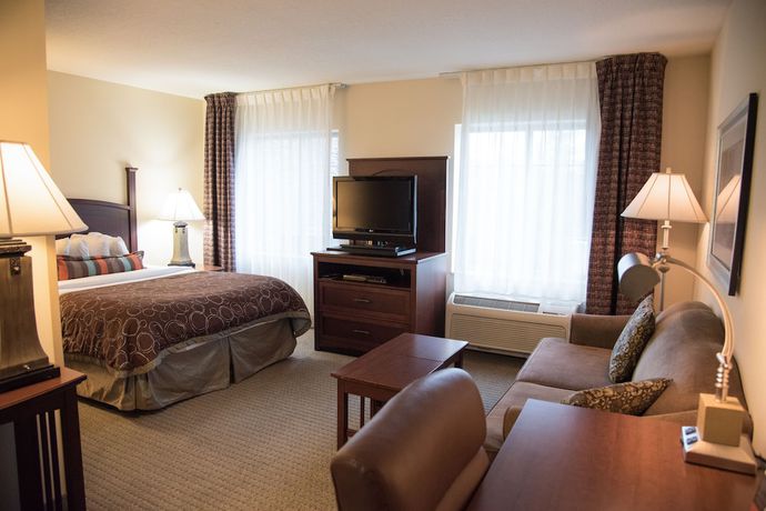 Imagen de la habitación del Hotel Staybridge Suites Fort Wayne, an IHG. Foto 14