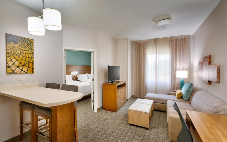 Imagen de la habitación del Hotel Staybridge Suites Gainesville I-75, an IHG. Foto 8