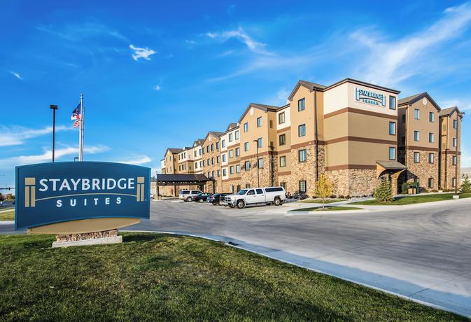 Imagen general del Hotel Staybridge Suites Grand Forks, an IHG. Foto 1
