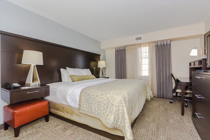 Imagen de la habitación del Hotel Staybridge Suites Grand Forks, an IHG. Foto 12