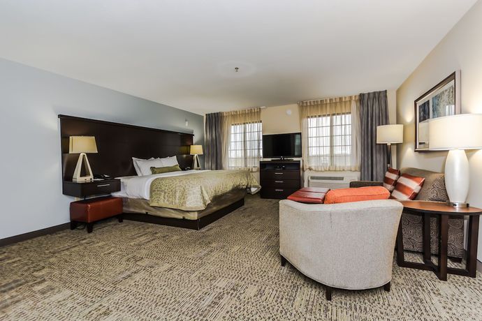 Imagen de la habitación del Hotel Staybridge Suites Grand Forks, an IHG. Foto 15