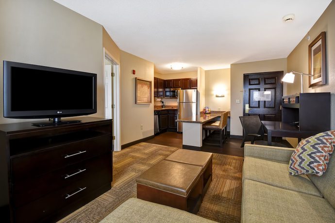 Imagen de la habitación del Hotel Staybridge Suites Grand Rapids-Kentwood by IHG. Foto 6