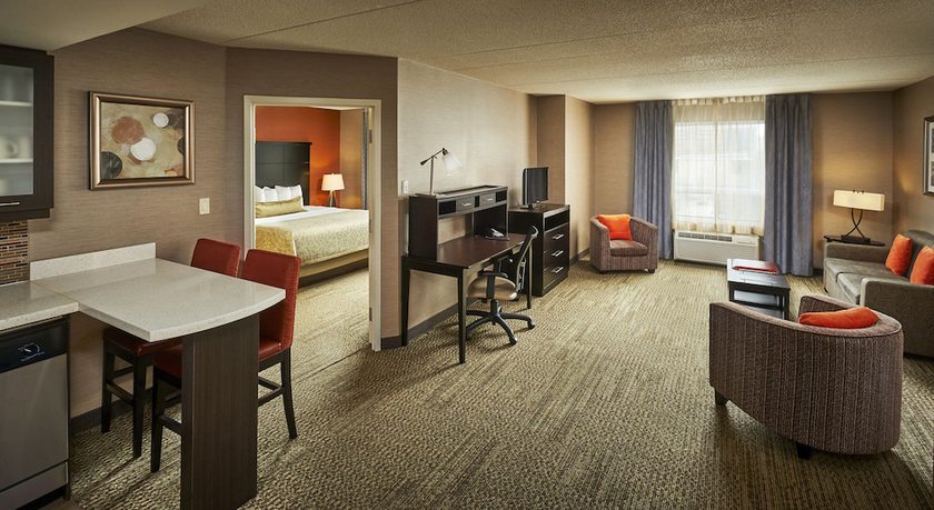Imagen de la habitación del Hotel Staybridge Suites Hamilton Downtown, an IHG Hotel. Foto 11