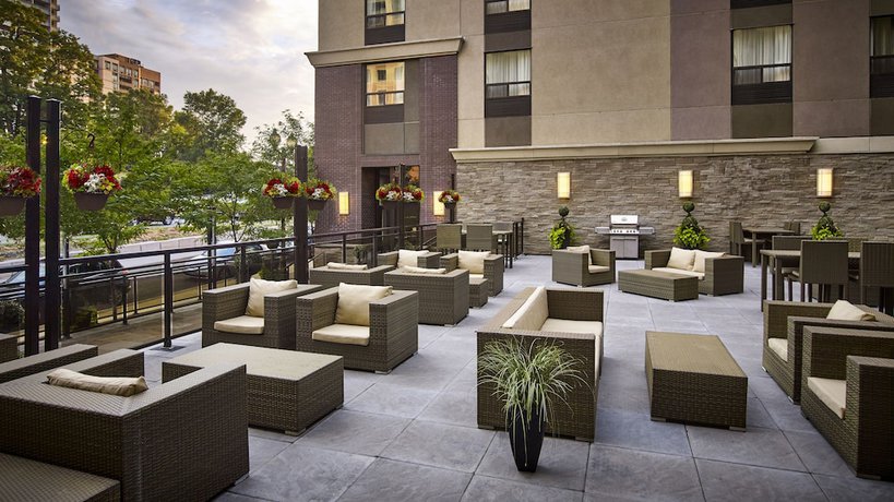 Imagen de la habitación del Hotel Staybridge Suites Hamilton Downtown, an IHG Hotel. Foto 12