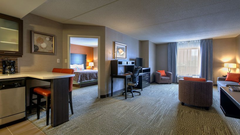 Imagen de la habitación del Hotel Staybridge Suites Hamilton Downtown, an IHG Hotel. Foto 17