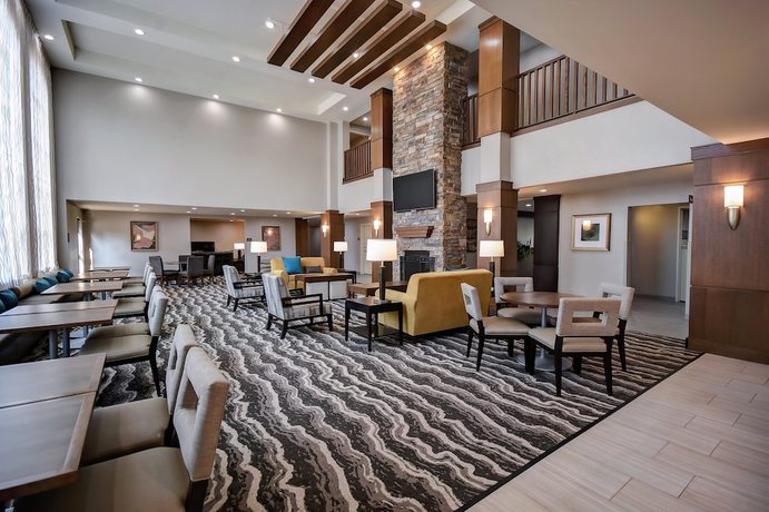 Imagen de los interiores del Hotel Staybridge Suites Holland, an IHG. Foto 18