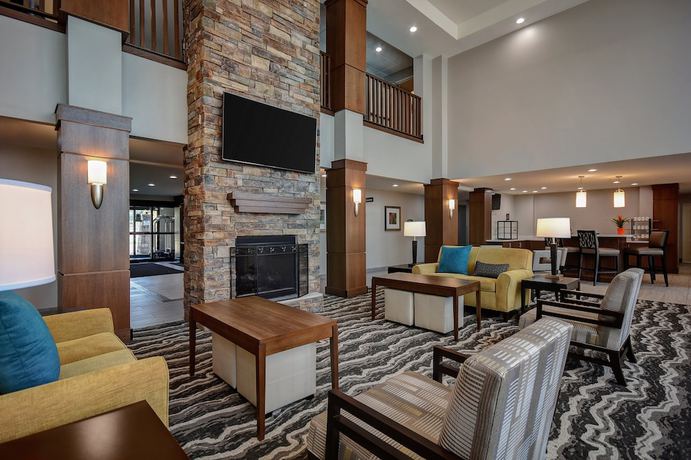 Imagen de los interiores del Hotel Staybridge Suites Holland, an IHG. Foto 19